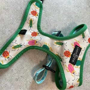 Lucy and Co dog harness. Size medium.